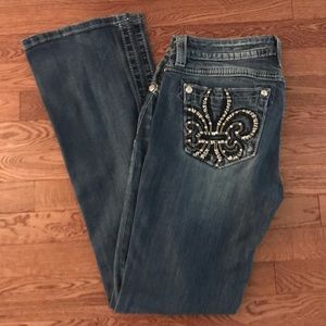 Miss Me jeans with rhinestone pocket design